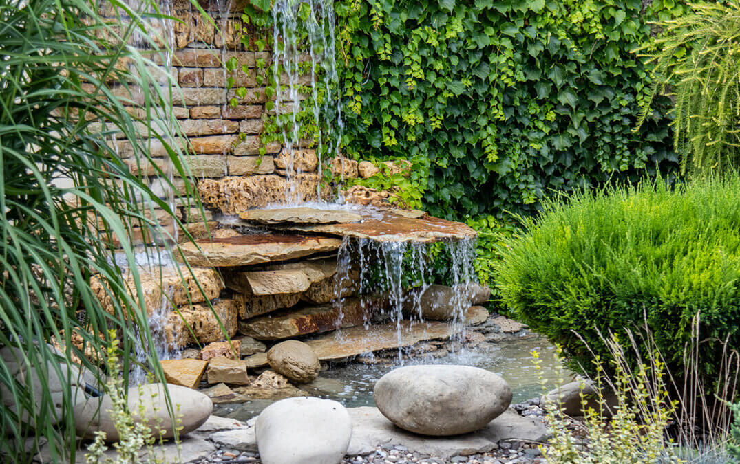 Enhance Your Landscape with Decorative Rock & Natural Stone from Valley Redwood