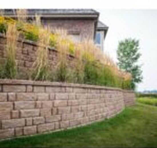 BELGARD HIGHLAND WALL